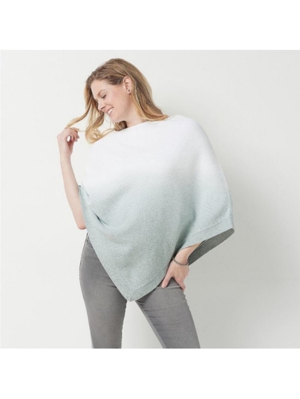 Barefoot Dreams Ocean Breeze Poncho in Ombre Waterfall